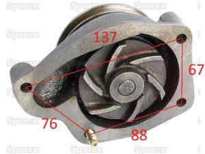 Pompa Apa Massey Ferguson 130