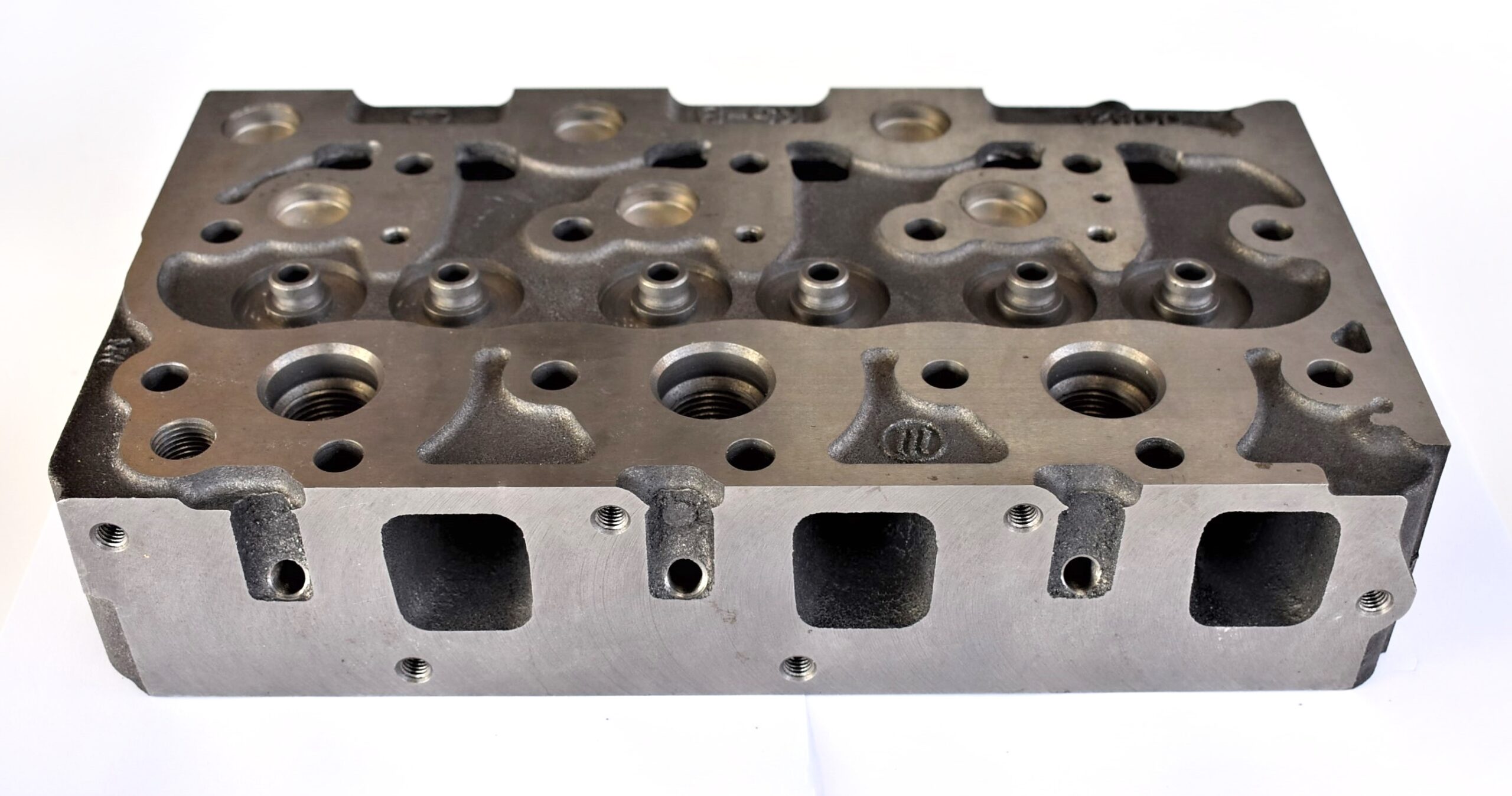 Chiulasa Kubota D1100 Chiulasa Kubota L2000