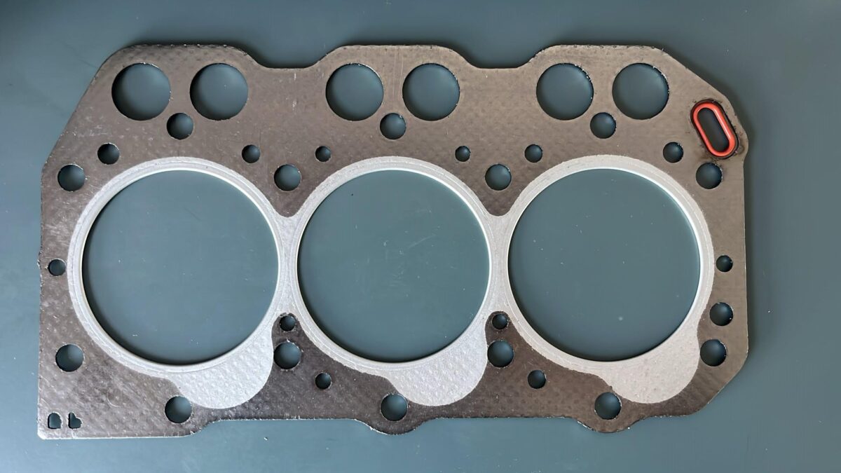 Garnitura chiulasa Yanmar 3TN72, 3TNA72, 3TNE72, 3TNV72, F6, F145, F155, FF165 - imagine 2