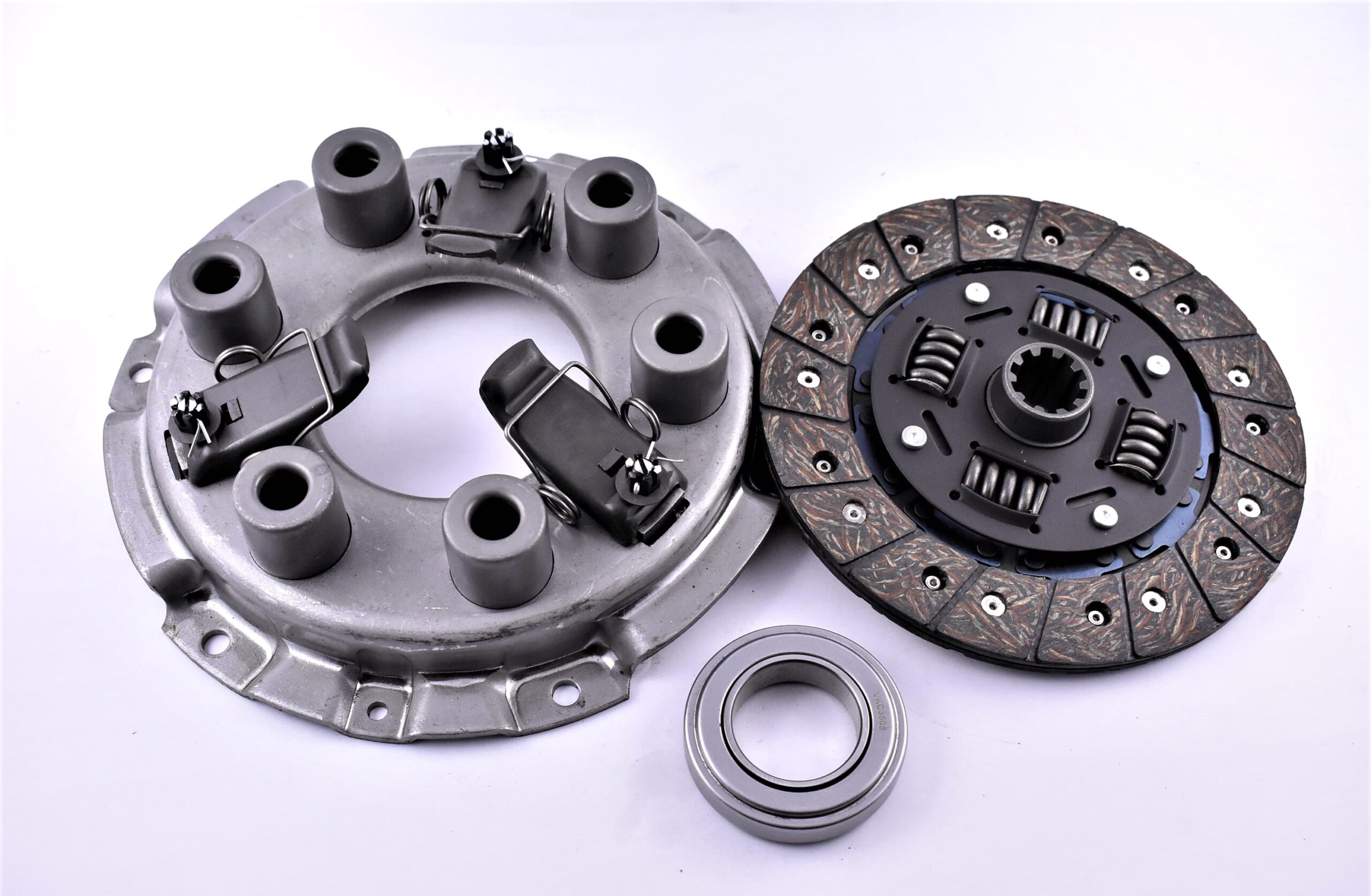 Kit ambreiaj Kubota L1500 Kit ambreiaj Kubota L1500