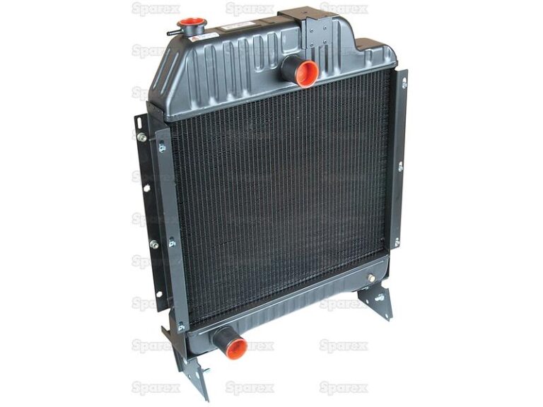 Radiator tractor Massey Ferguson - Sparex 73831